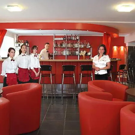 Tomo Free Parking Hotel